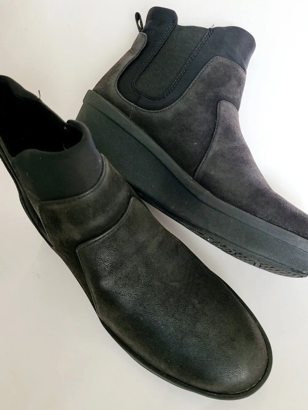 Clarks Cloudsteppers Super Lightweight Black Chelsea PullOnPlatform Booties US 8